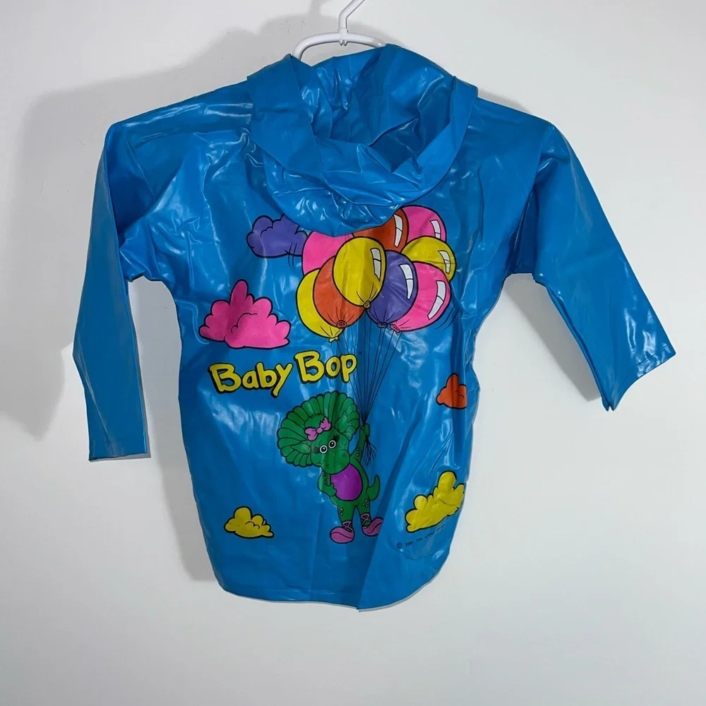 Vintage bright blue